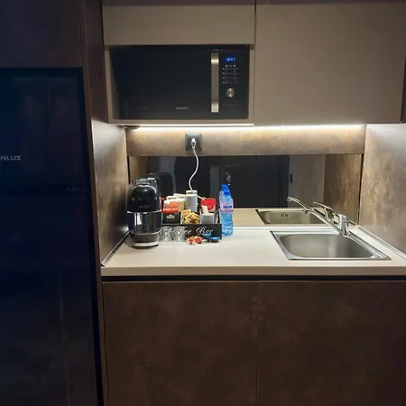 Apart-hotel Luxury Ivon