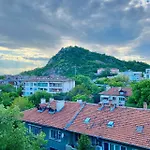 Апарт-отель Luxury Ivon Пловдив