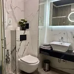 Апарт-отель Luxury Ivon Пловдив