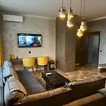 Luxury Ivon Апарт-отель Пловдив