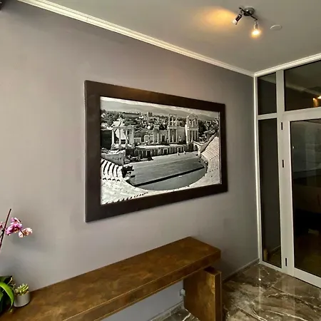 Luxury Ivon Апартхотел Пловдив