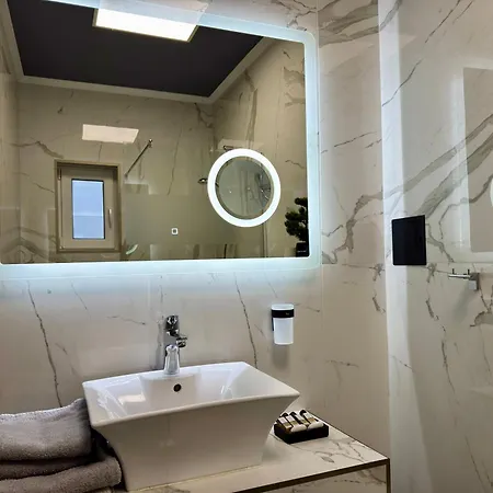 Luxury Ivon 3* Plovdiv
