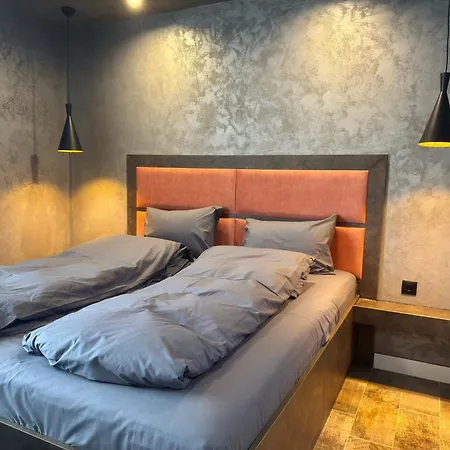 Апартхотел Luxury Ivon
